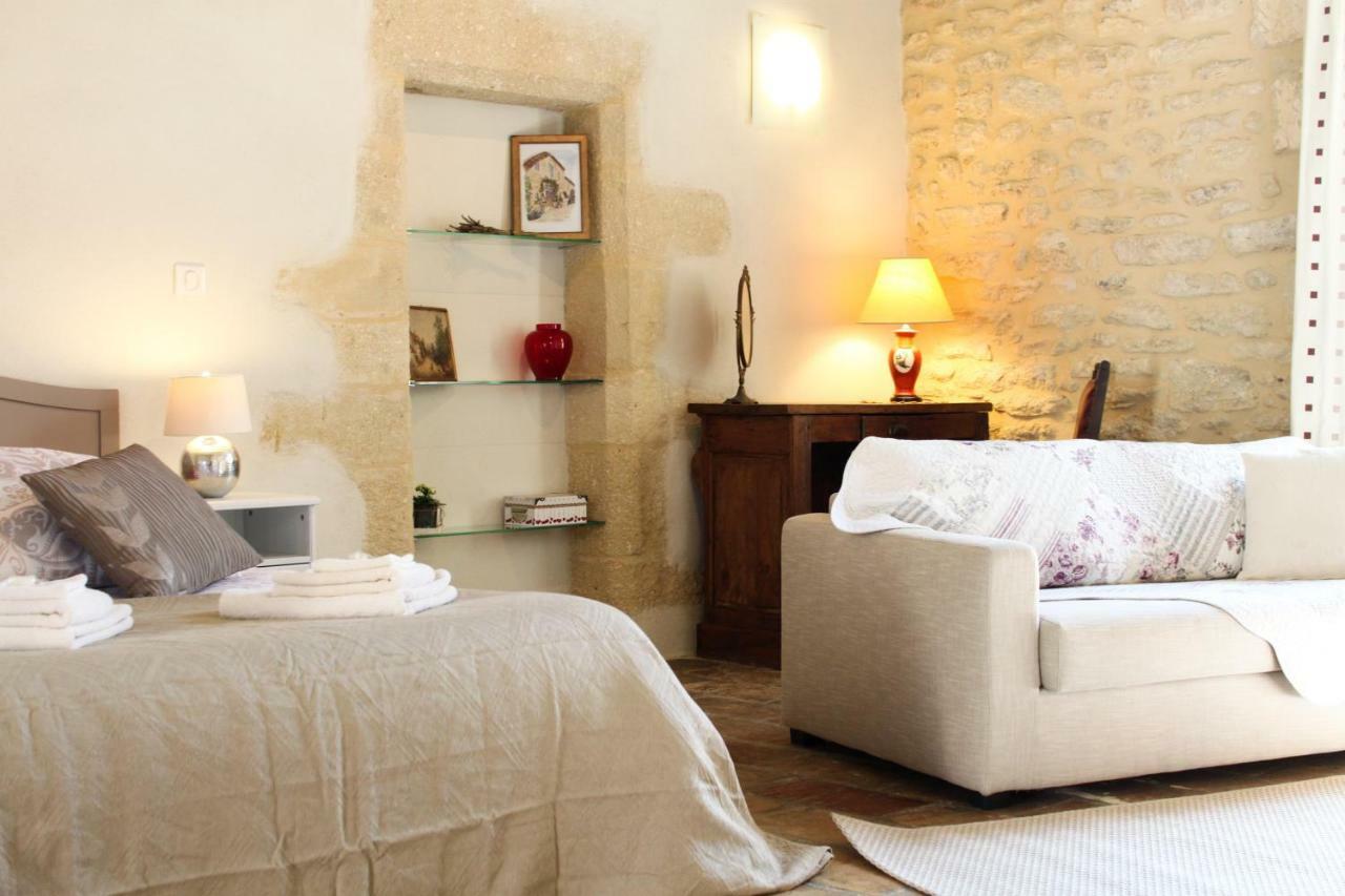 Villevieille Mas De La Rivoire B&B מראה חיצוני תמונה