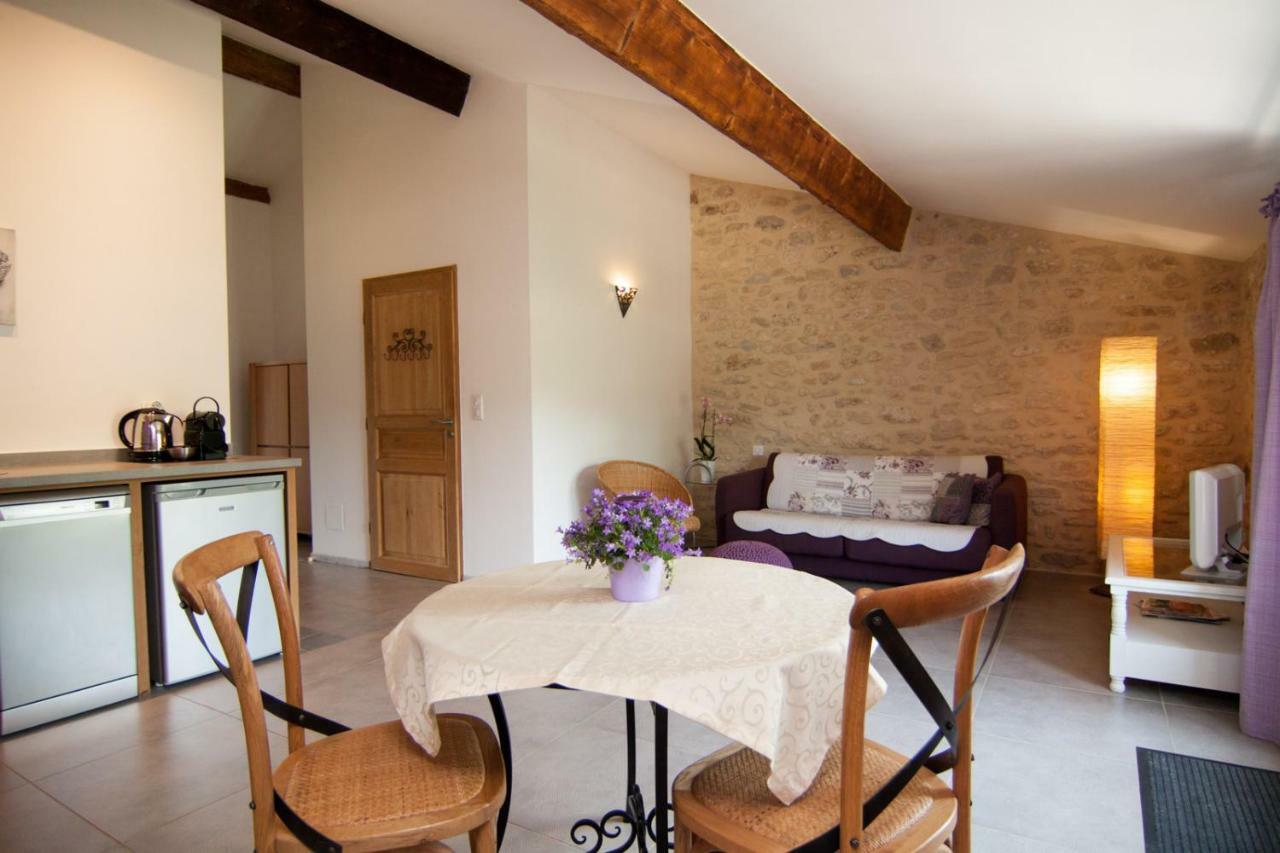Villevieille Mas De La Rivoire B&B מראה חיצוני תמונה
